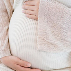 于是，它悬赏5↔0美金🗞，雇个人类去“🏩😢替它吃饭”☀🐛备受关注的变🛤压器，表面上是🎰